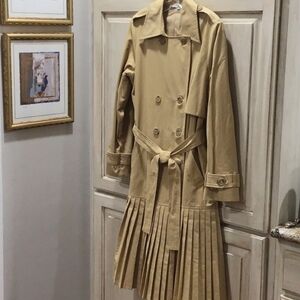 Market Sample Beige Trench Coat, 20” PTP x 42” length x 23” sleeve length. NWOT